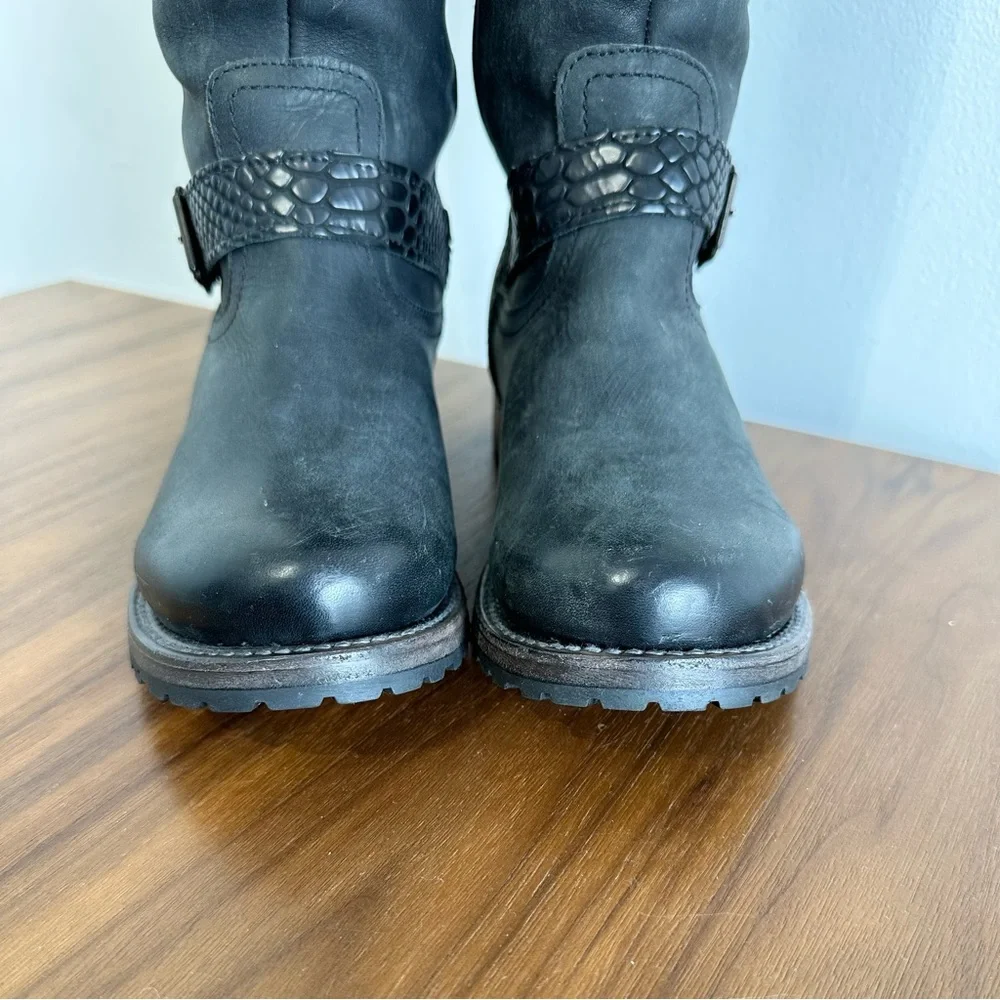 Freebird Denmark Boots tall over the knee leather shearling lined warm